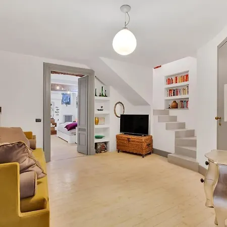 Holiday home Garden, Charme And Luxury In The Center Of