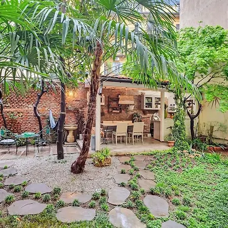 Garden, Charme And Luxury In The Center Of *